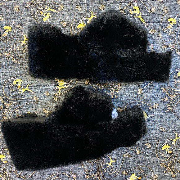 AKIRA AZALEA WANG MINNA BLACK FAUX FUR PLATFORM SANDALS SIZE 10 - Picture 8 of 10